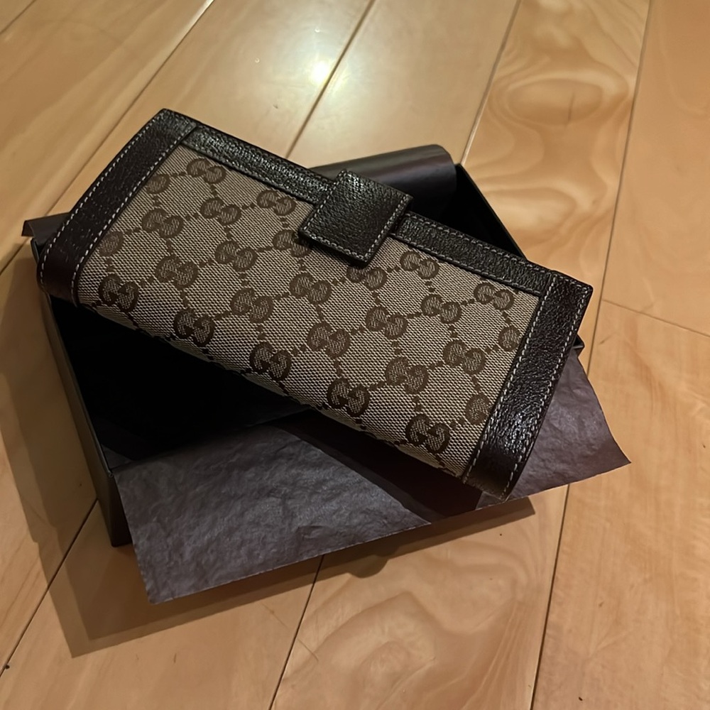 GUCCI wallet